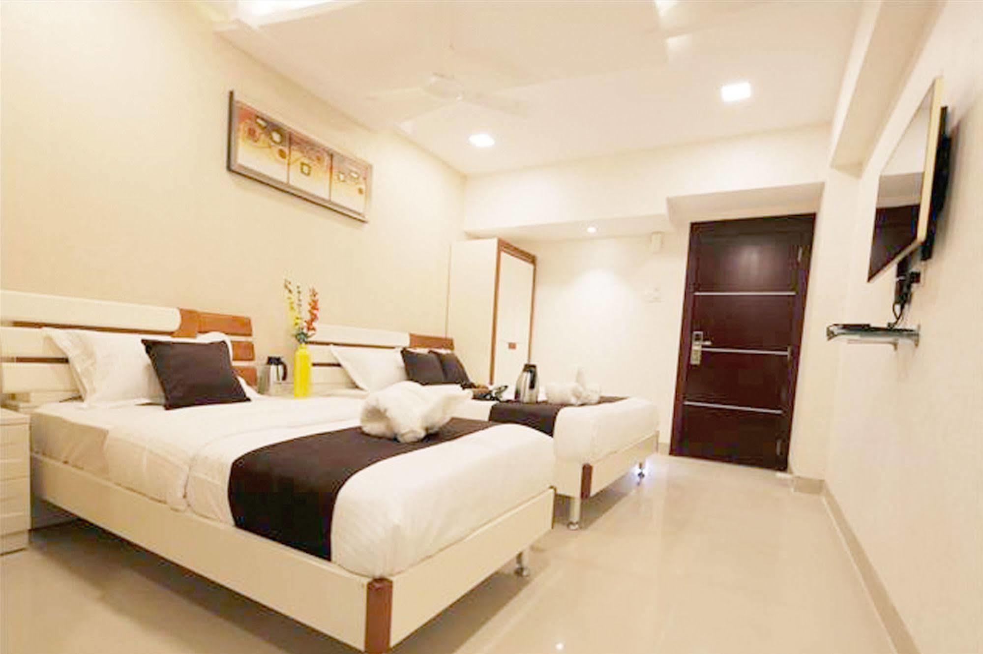 Fabexpress Annex Executive Andheri East Hotel Mumbai Exterior photo